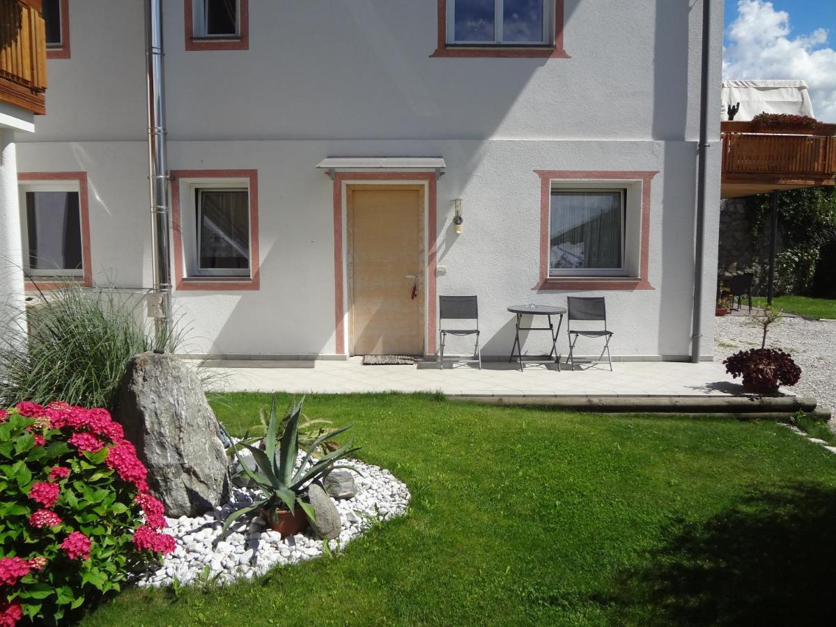 Panorama Residence Schlossblick - Apartments Erdgeschoss Rodeneck Exterior foto